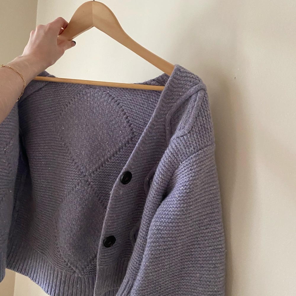 ❌SOLD❌Vintage Lavender Chunky Cable Knit Wool Cardigan - Picture 2 of 9